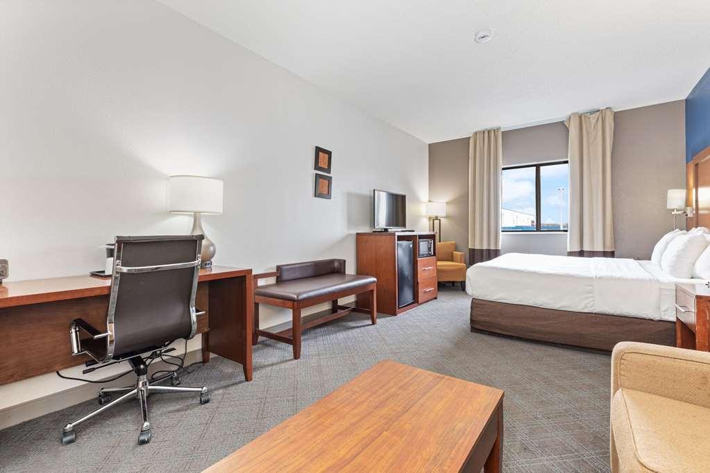 คอมฟอร์ท สวีทส์ ลอมบาร์ด - แอดดิสัน Hotel ห้อง รูปภาพ